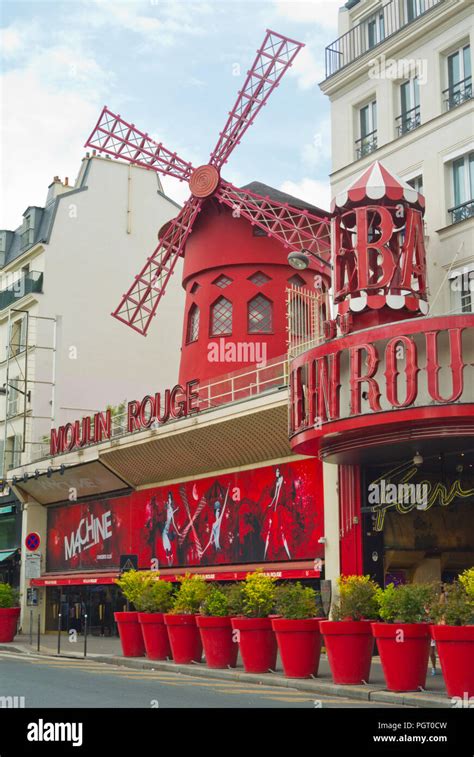 La Machine Du Moulin Rouge Célèbre Discothèque La Place Blanche