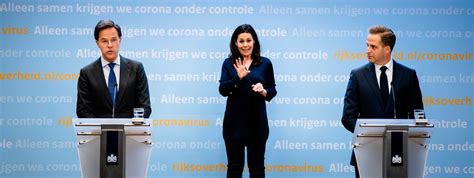 Make social videos in an instant: Rutte toespraak bekijk-hier-terug - Desinfectiemeubel ...