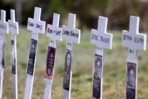 Columbine Shooters Mother Signs Memoir Deal Time