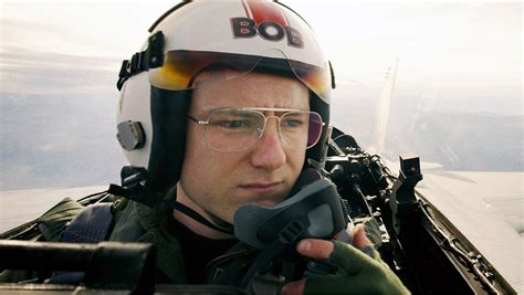 Top Gun Maverick Lewis Pullman Talks About Bond Created With Co Star