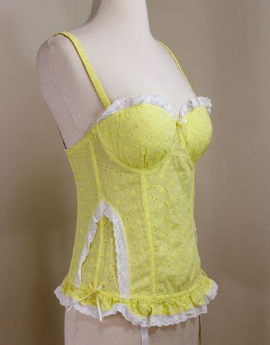 Nwt Yellow Eyelet Lace Bustier Medium Simply Charming Corset By Blush