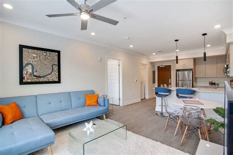Apartment new orleans from $ 1,100, 71 apartments with reduced price! Parkway Apartments - New Orleans | One and Two-Bedroom ...