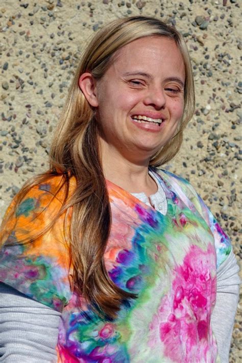 Girl With Down S Syndrome Takes Inspiring Pictures Of Others With Condition Metro News