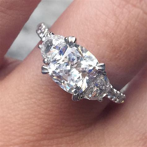 Cushion Cut Diamonds Facts And History Raymond Lee Jewelers