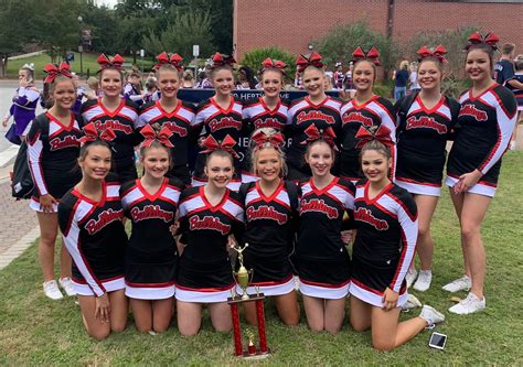 Eci Varsity Competition Cheer Squad Performance Lands Team Ticket To