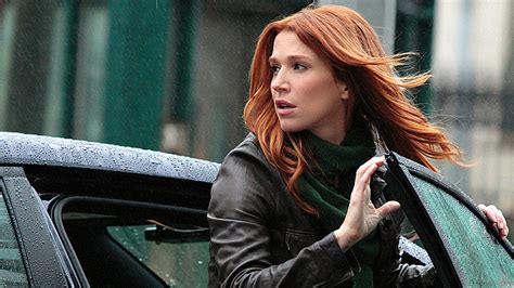 Uta Sues Poppy Montgomery For Failing To Pay Commissions Hollywood Reporter