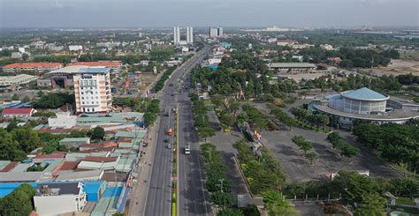 Trước khi rời tàu lên bờ phải thực hiện kiểm dịch y tế, khi lên bờ phải thực hiện cách ly y tế tại nơi lưu trú như đối tượng f2 trong thời gian chờ phương tiện xuất bến để đảm bảo an. Thị xã Phú Mỹ lên đô thị loại III và sẽ nâng cấp 3 xã Tóc ...