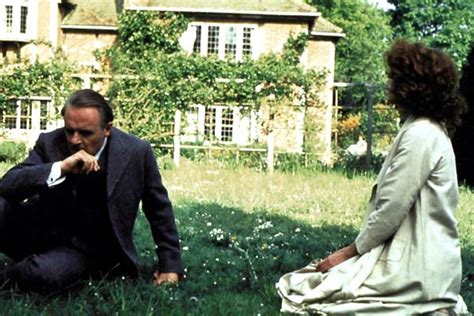 Film von james ivory (1992). Bild von Wiedersehen in Howards End - Bild 8 auf 12 ...