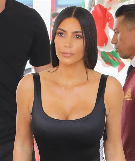 Kim Kardashian Sexy 25 Photos Video Thefappening