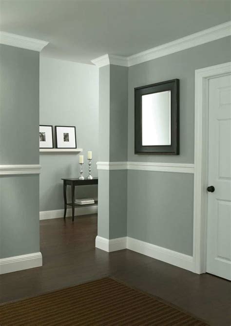 A chair rail is the ultimate diy project since few tools are needed and almost anybody can do it. Add Elegance In Your House With Chair Rail | Dining room ...