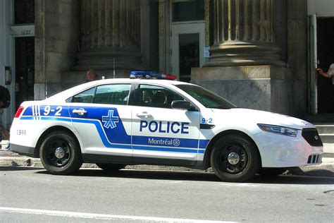 Montreal Police Ford Taurus Police Car In Montreal Quebec So Cal