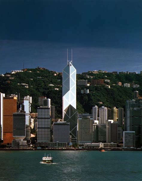 View a detailed profile of the structure 120582 including further data and descriptions in the emporis database. Bank of China Tower | Pei Cobb Freed & Partners