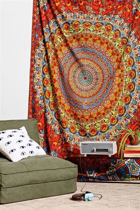 And for its devoted fan base. Grateful Dead Dancing Bear Tapestry (With images ...