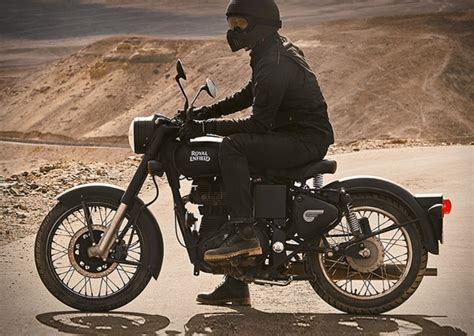 Royal enfield classic 500 features. Royal Enfield Classic 500 Stealth Black