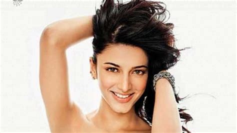 Shruti Haasan Reminisces Going Crazy With Lip Fillers Says Knew Everyone Who Was Getting Lip