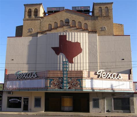 Texas Movie Theatres | RoadsideArchitecture.com
