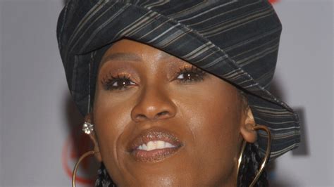 The Truth About Missy Elliott S Experience With Graves Disease