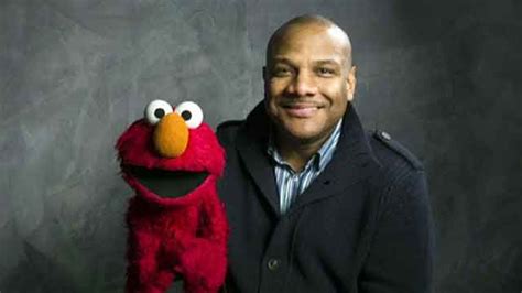 Voice Of Elmo Kevin Clash Quits Sesame Street As Second Man Makes
