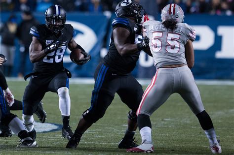 Byu Football Outlasts Unlv To Reach Bowl Eligibility The Daily Universe