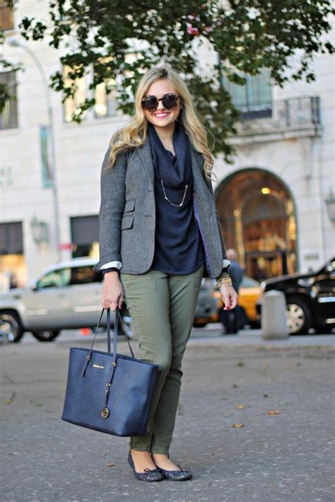What Colors Go With Olive Green In Wardrobe How To Mix And Match