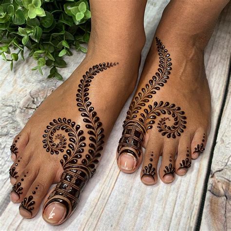 See more ideas about legs mehndi design, mehndi designs feet, mehndi designs. Mehndi Design for women | Bridal Mehndi Designs | Photo ...