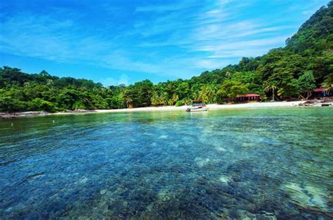 Namun, tempat ini dapat memberi anda percutian yang nyaman, terputus dari dunia untuk beberapa hari. Tempat Menarik Di Pulau Tenggol, Terengganu | Lokasi Percutian