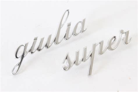 Modellzeichen Schriftzug 'giulia super' NEU Giulia Super 1300-1600 | Embleme / Schriftzüge ...
