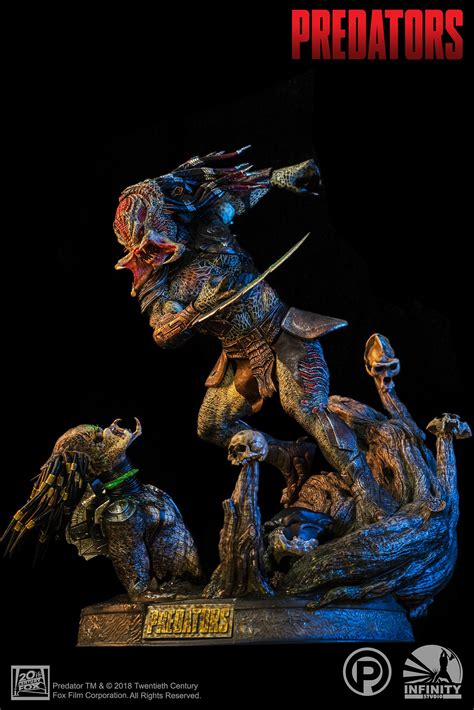 Join the hunt at predatormovies.com. Predators - Berserker Predator Statue by Infinity Studio ...