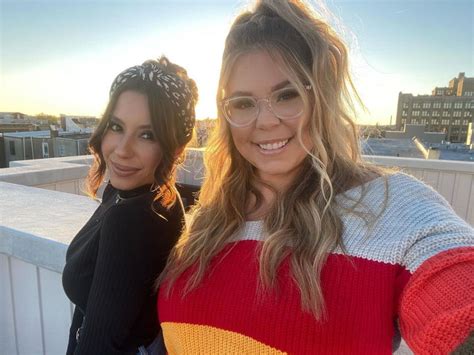 Teen Mom Star Vee Rivera Nearly Busts Out Of Plunging Top After Revealing Hair Transformation In