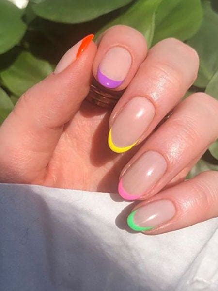 25 Cute Rainbow Nails To Brighten Up Your Day 2022 The Trend Spotter