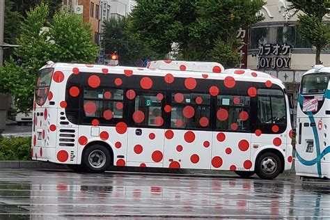 Yayoi Kusama BusMatsumoto Town Sneaker Bus Yayoi Kusama Bu Flickr