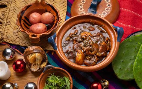 9 Mexican Christmas Food To Have A Traditional Feliz Navidad