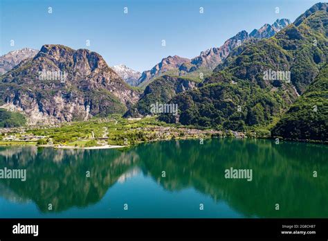 Lago Mezzola Hi Res Stock Photography And Images Alamy