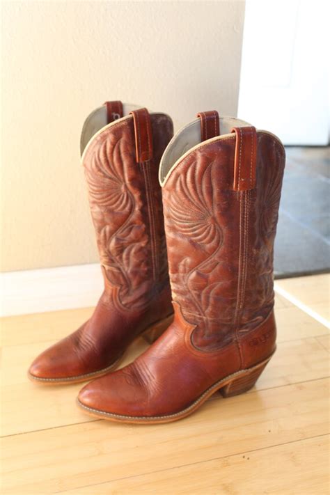 Vintage Dingo Brown Leather Cowboy Boots Womens By Lolajoonvintage