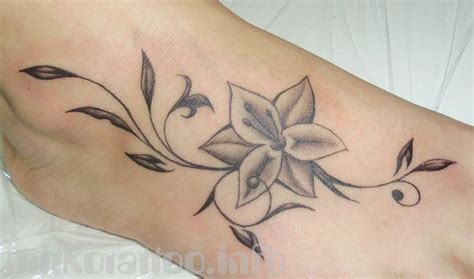 T Grey Tattoo Tattoo Inspiration Flower Tattoo Tatting Black And