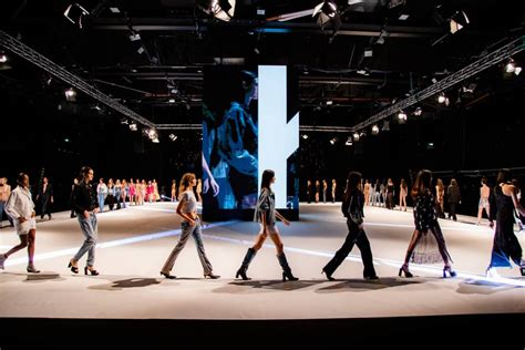 Buenos Aires Fashion Week 2023 Descubre Las Tendencias De La Semana De La Moda En Argentina