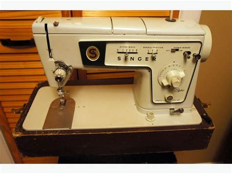 Vintage singer stylist sewing machine special zig-zag model 478 for PARTS Central Ottawa (inside ...