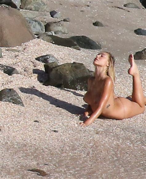 Alexis Ren Nude By Marco Glaviano Bts On New Years Eve 55 Photos