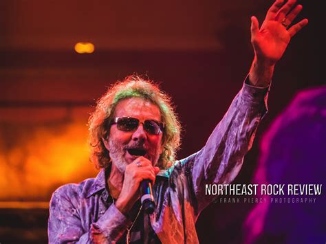 STARSHIP FEATURING MICKEY THOMAS | MOHEGAN SUN CASINO WOLF DEN