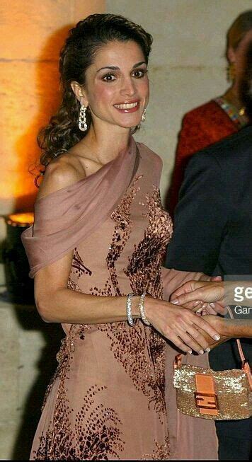 Queen Noor Queen Rania Queen Letizia Royal Dresses Gowns Dresses Workwear Fashion Fashion