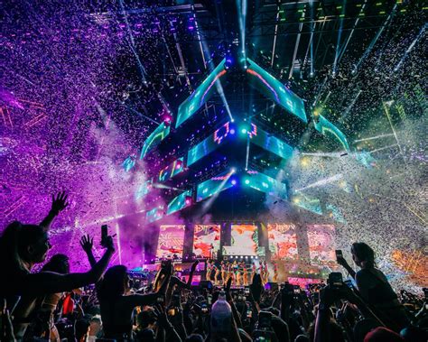 Michał szpak będzie jedną z najjaśniejszych gwiazd nadchodzącego polsat superhit festiwalu 2021. Veld Music Festival 2021 | Lineup | Tickets | Schedule ...