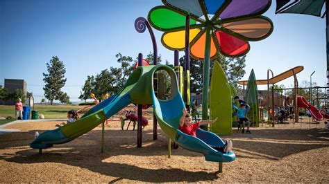 Thousand Oaks Community Park Picnic Themed Park Playground