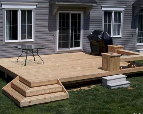 Flawless 30 Beautiful Backyard Wooden Deck Design Ideas That You Must