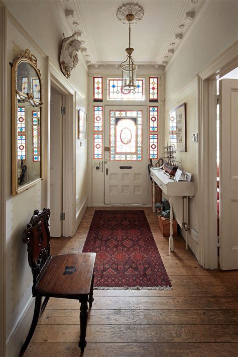 The Entry In A Victorian Townhouse In Southwest London Features