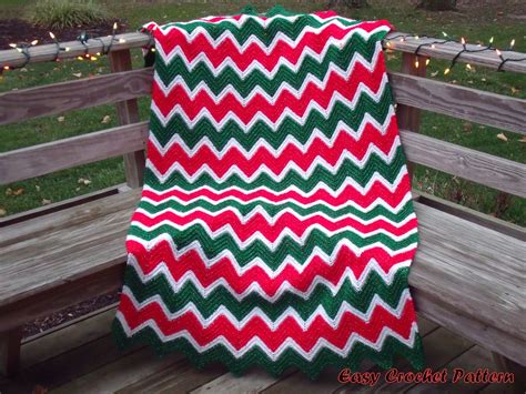 Easy Crochet Pattern Crocheted Christmas Afghans And Tree Skirt