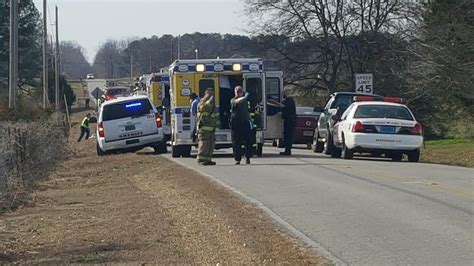 3 Dead 2 Injured In Madison County Wreck