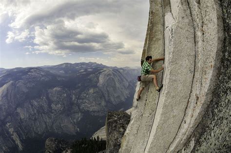 Alex Honnold Free Solo On Half Dome In Yosemite Yosemite Climbing