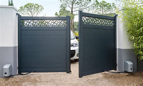 Le portail double battant alu : Test de huit motorisations de portail battant