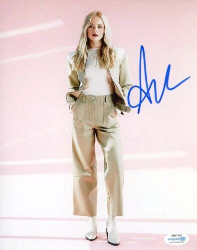 Annalisa Cochrane One Of Us Is Lying Autographed Signed X Photo Acoa