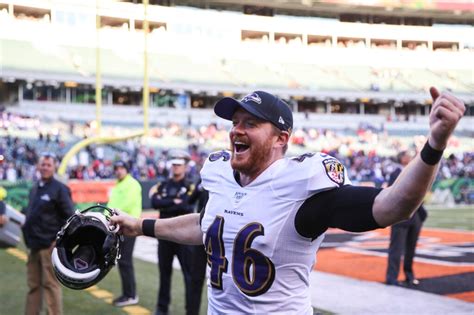 Disappointed Yet Grateful Ls Morgan Cox Moving On From Ravens After 11 Year Run The Athletic